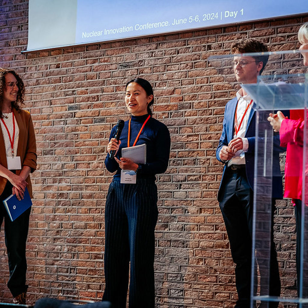 53836910216 E7d82fd5ab C