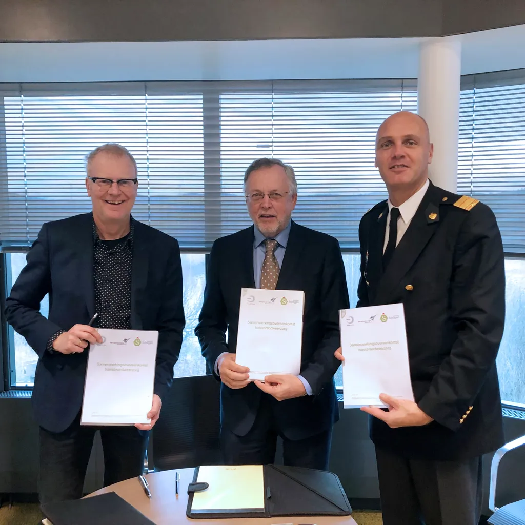 Ondertekening Brandweer Convenant 800X480