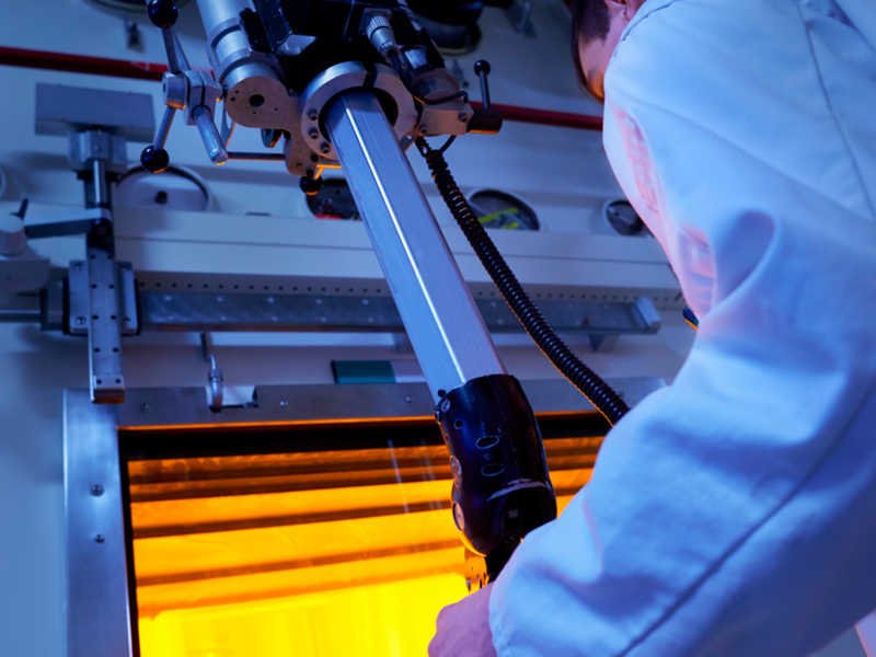 Hvdh 150304 156BV Low Res