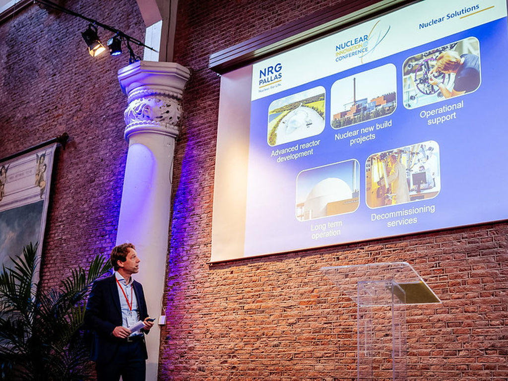 53836023767 Bf8235e394 C